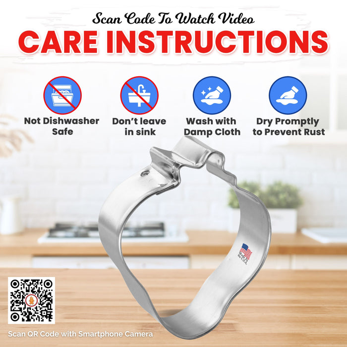 Strawberry Cookie Cutter 2.5 in B907