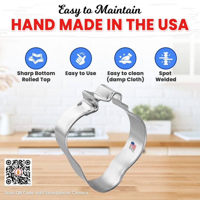 Strawberry Cookie Cutter 2.5 in B907
