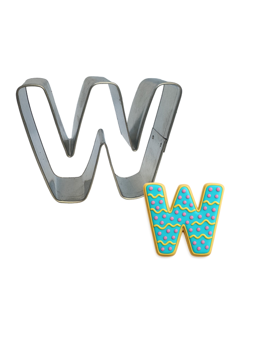 Letter W Tin Cookie Cutter 3 in B0123