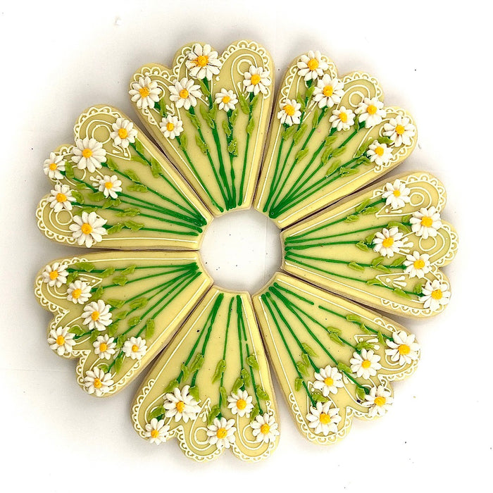 Fan Three Bumps Cookie Platter Cutter 4.5 in B0714