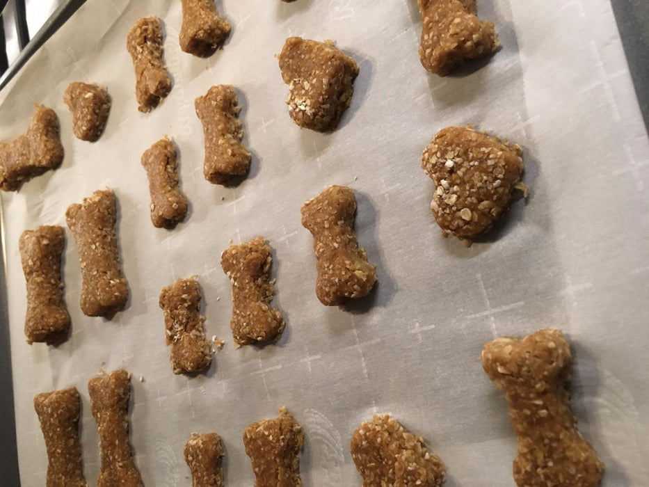DOGGIE TREAT KIT 4 PC DT601