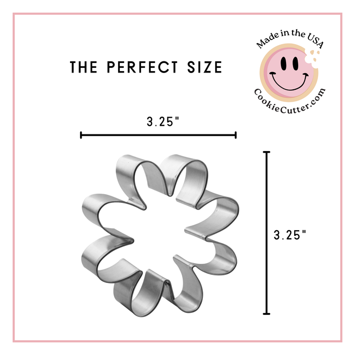 Daisy Cookie Cutter 3.25 in B19