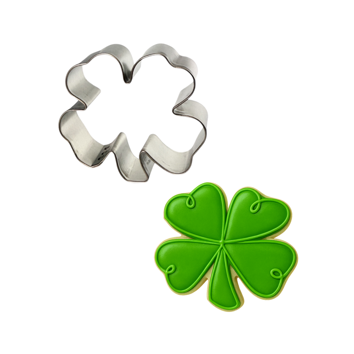 Clover Cookie Cutter 2.75 in B8