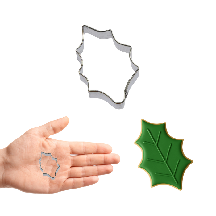 Mini Holly Leaf Cookie Cutter 1.25 in M12